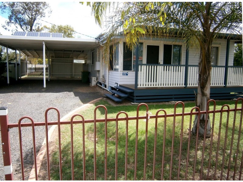86 Edward Street, Dalby QLD 4405