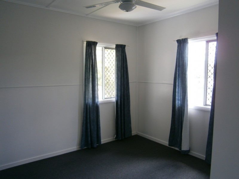 86 Edward Street, Dalby QLD 4405