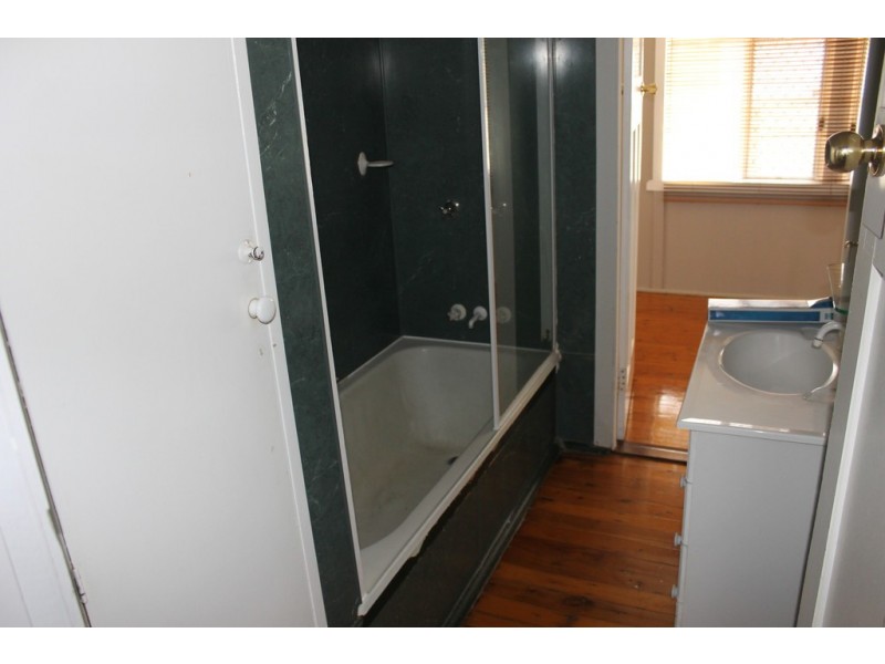 79 Patrick Street, Dalby QLD 4405