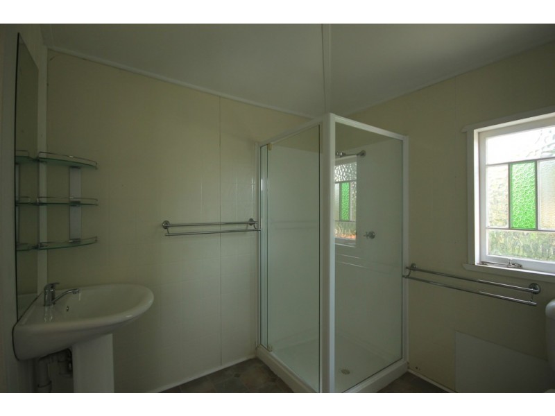 2 Wharf Street, Dalby QLD 4405