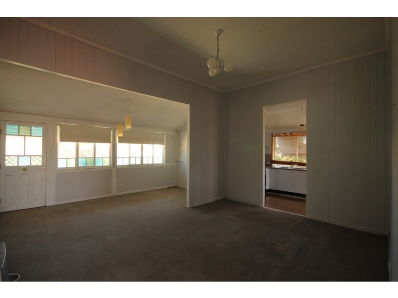 2 Wharf Street, Dalby QLD 4405