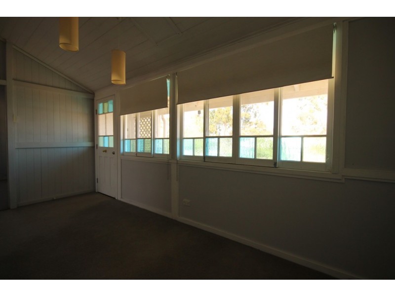 2 Wharf Street, Dalby QLD 4405