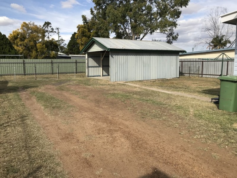 18 Kookaburra Street, Dalby QLD 4405