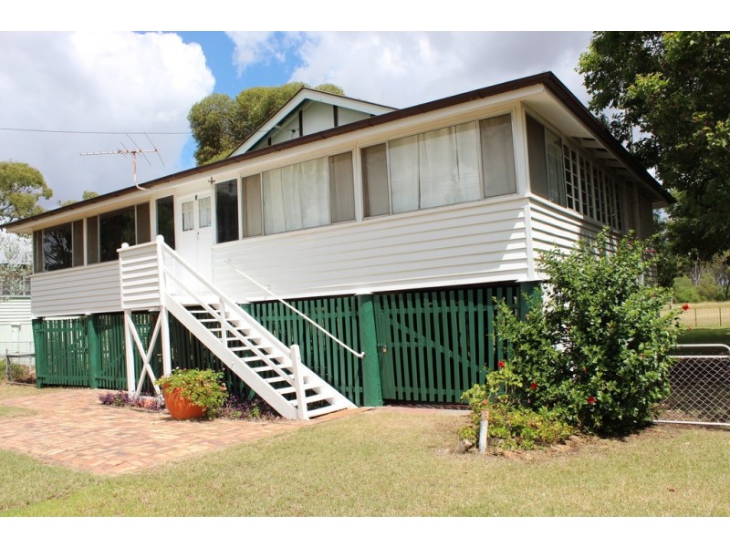 126 High Street, Jandowae QLD 4410