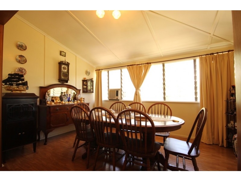 126 High Street, Jandowae QLD 4410