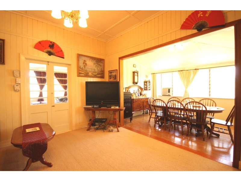 126 High Street, Jandowae QLD 4410