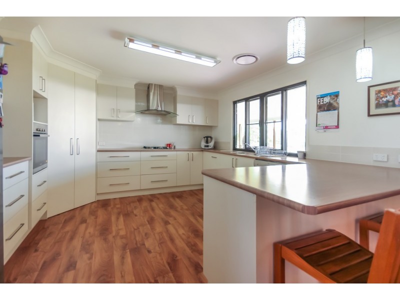 21 Neslo Court, Dalby QLD 4405