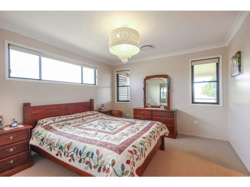 21 Neslo Court, Dalby QLD 4405