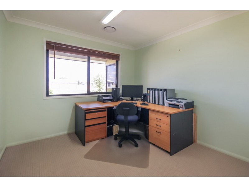 21 Neslo Court, Dalby QLD 4405