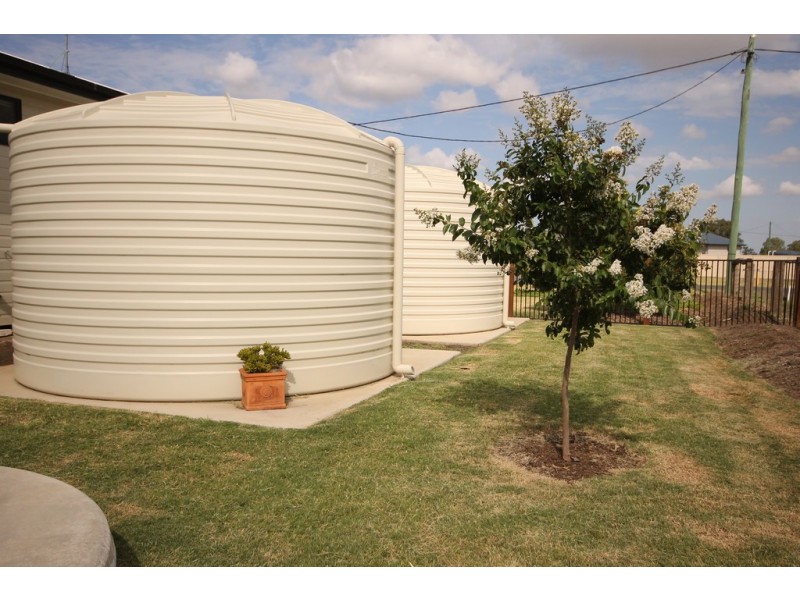 21 Neslo Court, Dalby QLD 4405