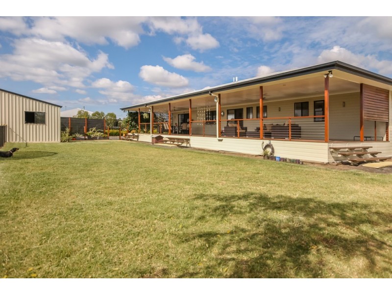 21 Neslo Court, Dalby QLD 4405