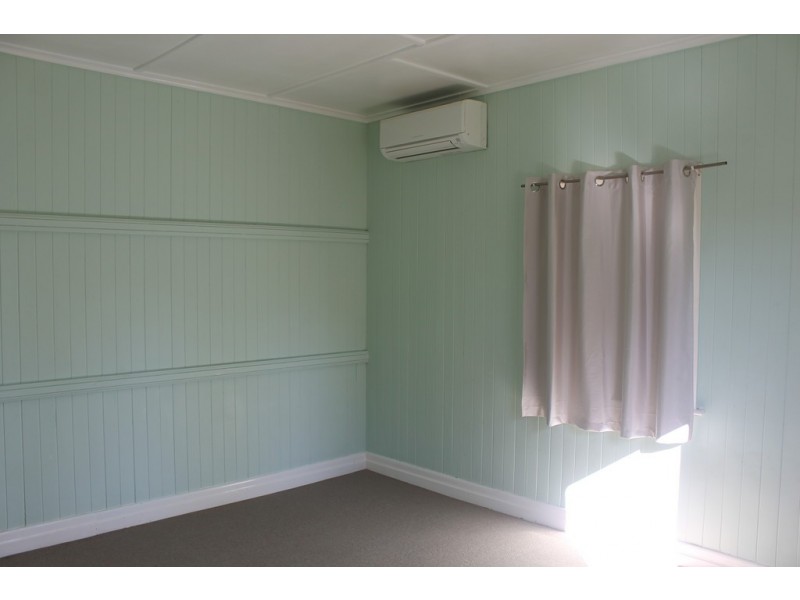 11 Thorley Street, Dalby QLD 4405