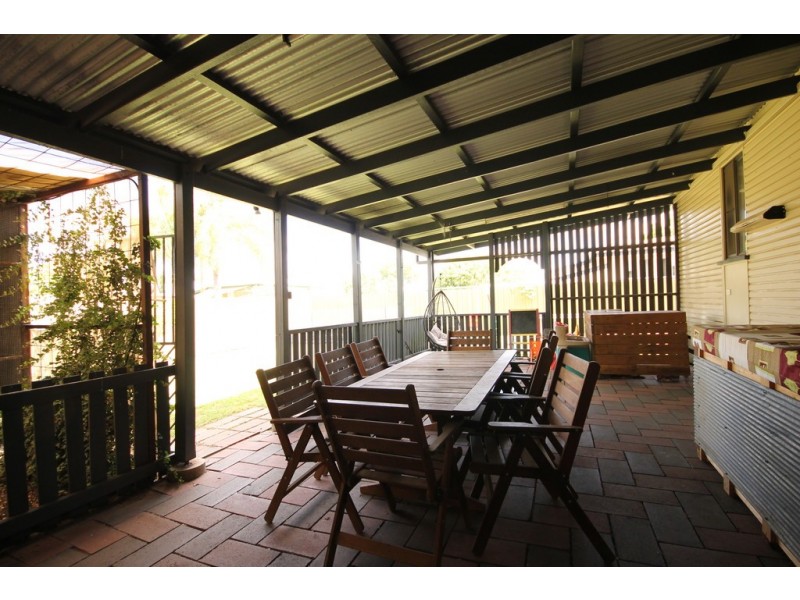 14 Jessop Street, Dalby QLD 4405