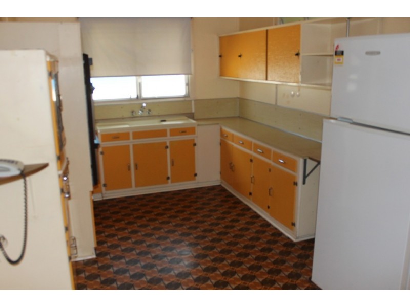 18 Orpen Street, Dalby QLD 4405