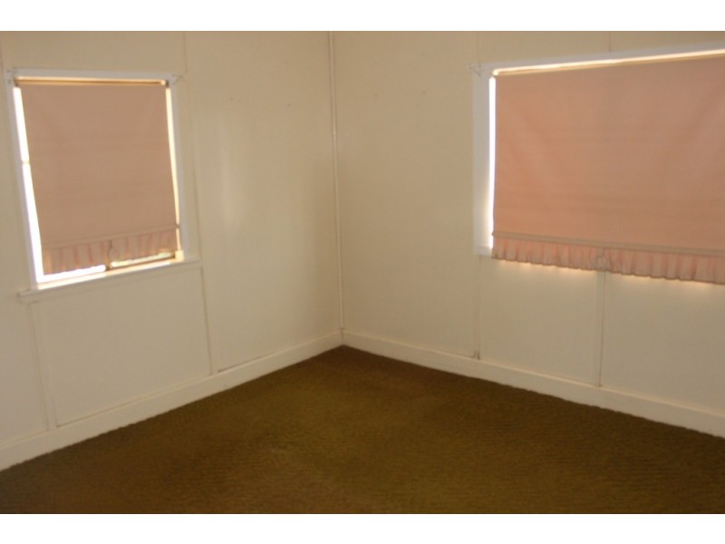 18 Orpen Street, Dalby QLD 4405