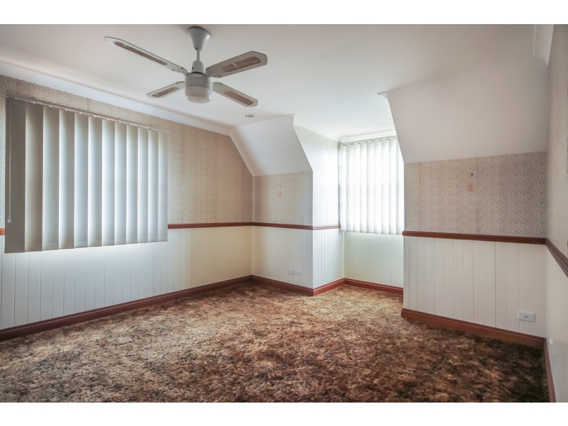 35 Kookaburra St, Dalby QLD 4405