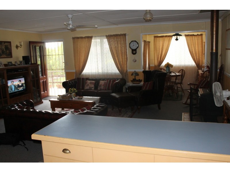 47 Myall Street, Jandowae QLD 4410