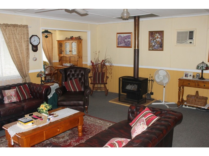 47 Myall Street, Jandowae QLD 4410