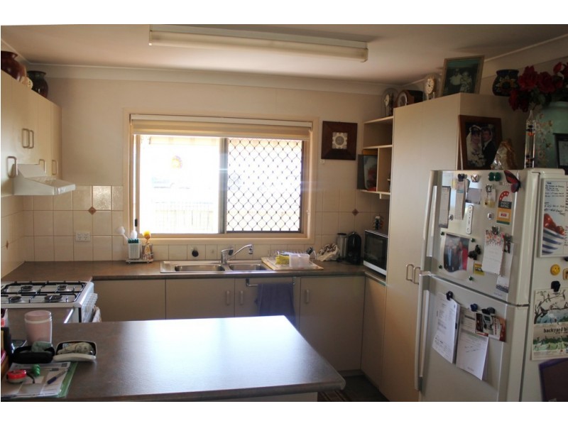 3/5 Nolan Street, Dalby QLD 4405