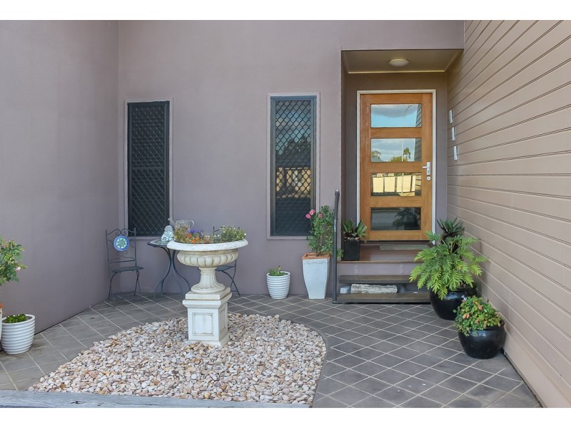 16 Diggers Drive, Dalby QLD 4405