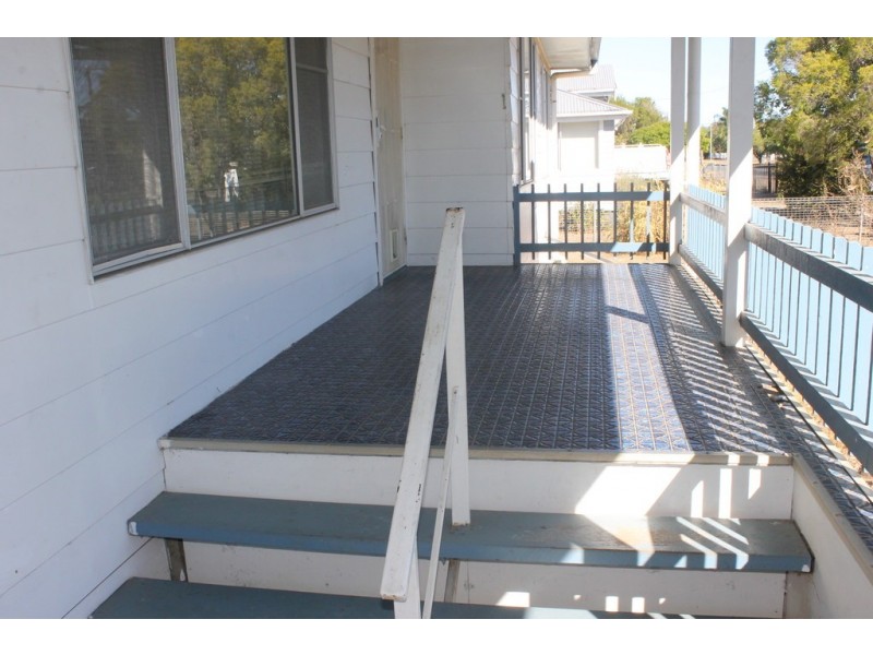 17 Garrow Street, Dalby QLD 4405