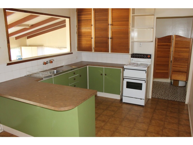 17 Garrow Street, Dalby QLD 4405