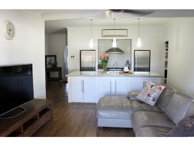 2 Jack Street, Dalby QLD 4405