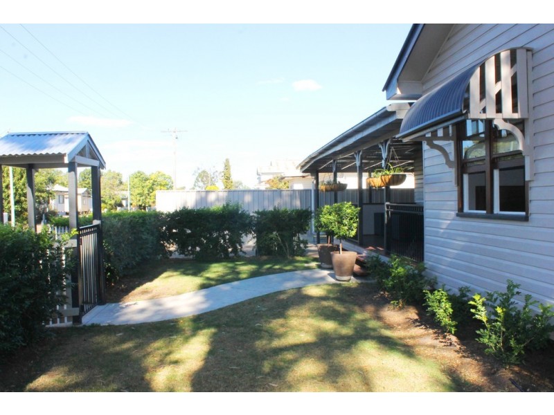 2 Jack Street, Dalby QLD 4405