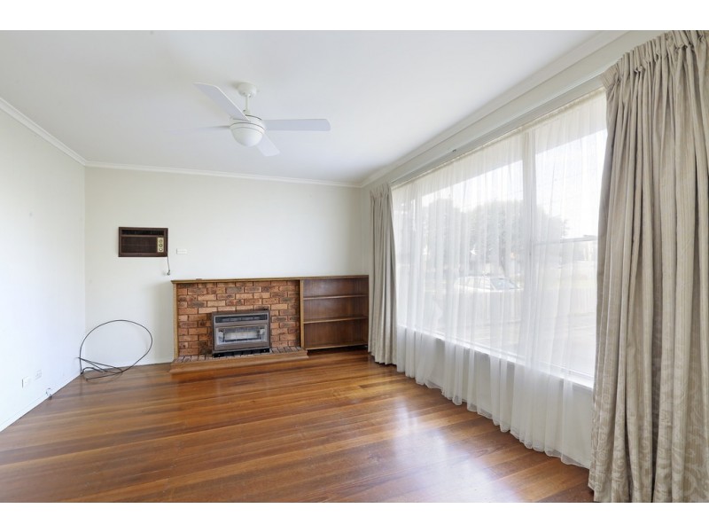 24 Vermont Avenue, Corio VIC 3214