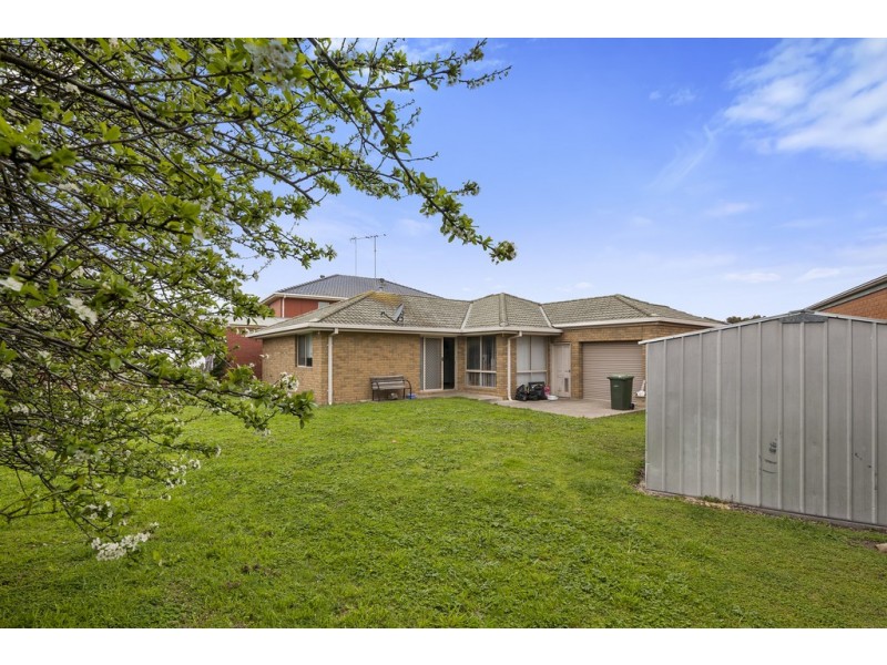 9 Pratt Court, Bell Post Hill VIC 3215