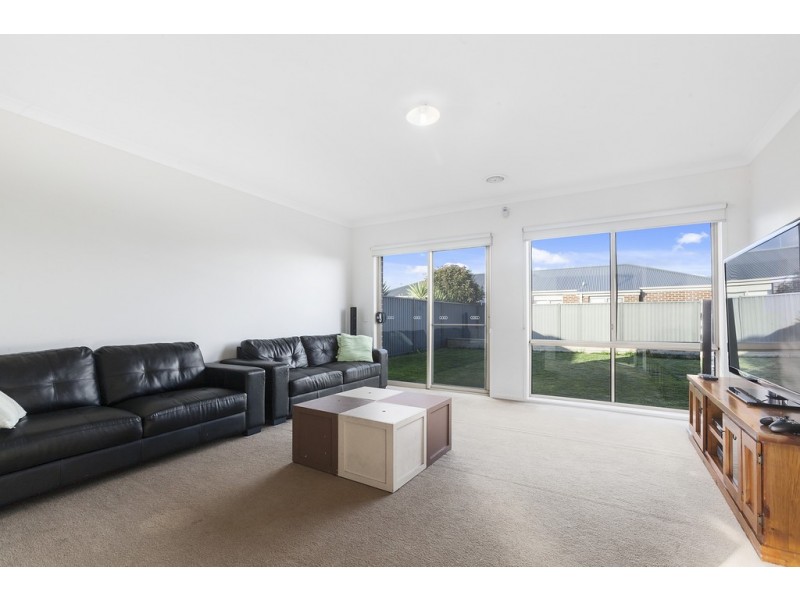 34 Mathieson Place, Lara VIC 3212