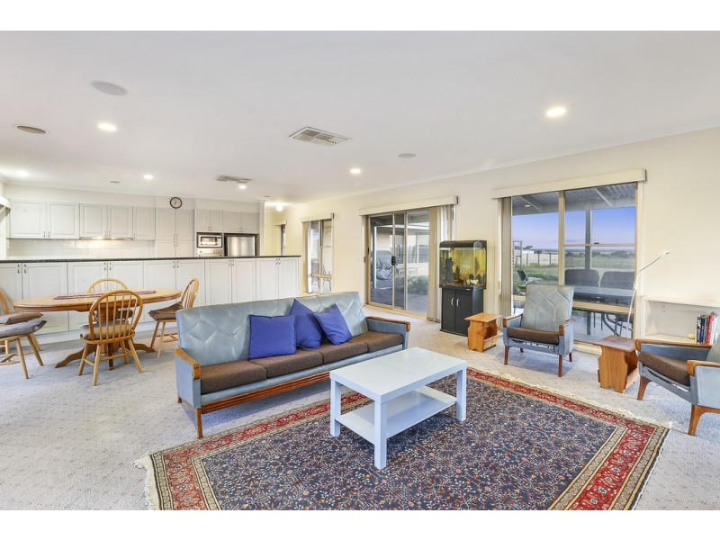 20 Branch Road, Lara VIC 3212