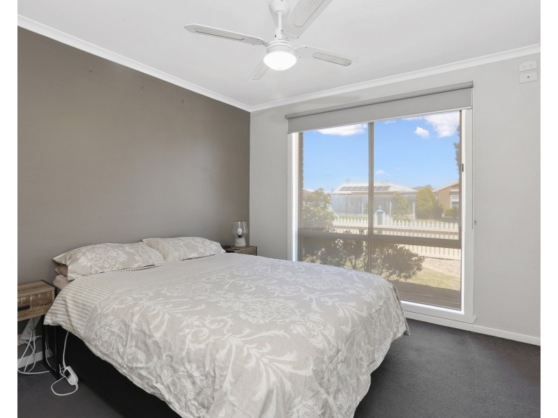 26 Cranbourne Drive, Corio VIC 3214