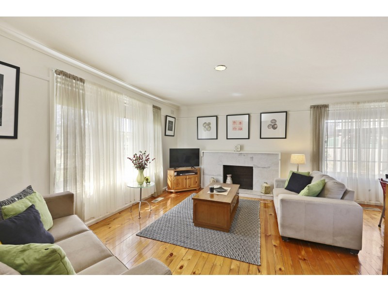 7 Ponds Drive, Lara VIC 3212