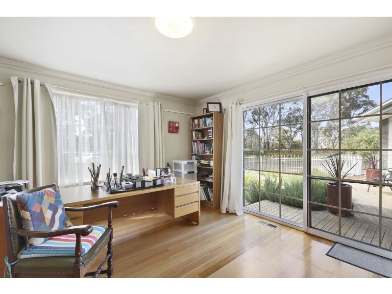 7 Ponds Drive, Lara VIC 3212