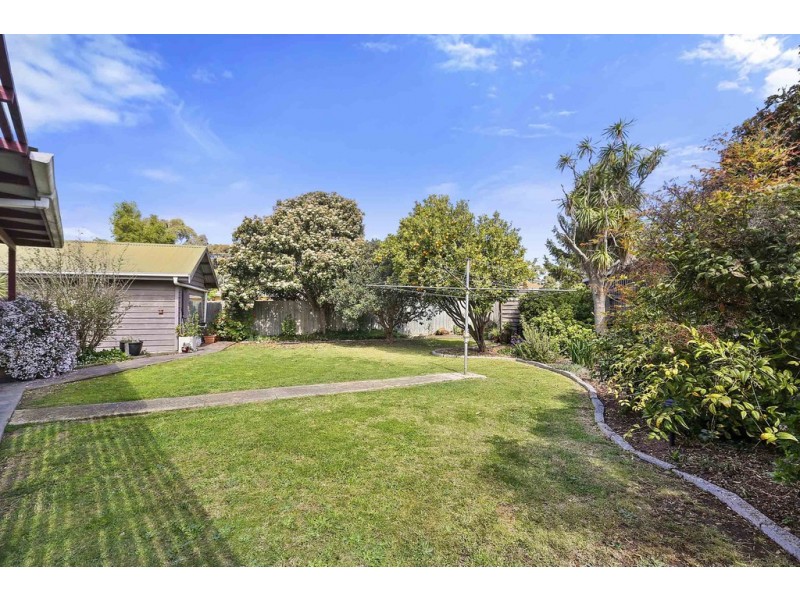 7 Ponds Drive, Lara VIC 3212