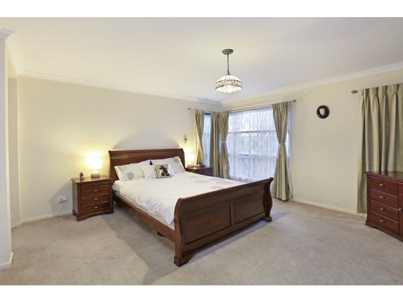 54-56 Cape Barron Drive, Lara VIC 3212