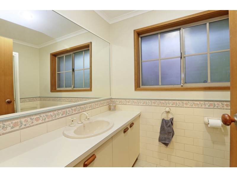 70 Lockyers Road, Lara VIC 3212