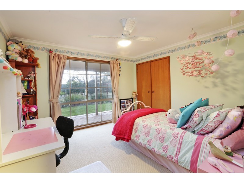 70 Lockyers Road, Lara VIC 3212