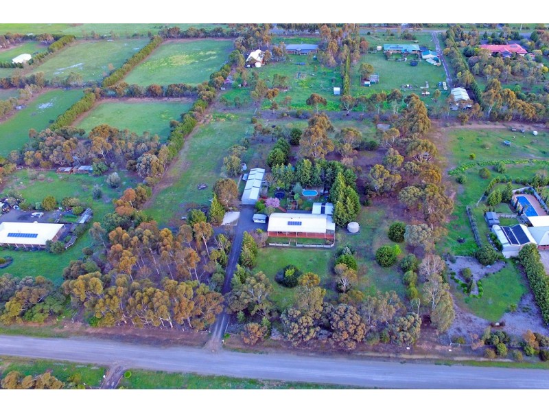 70 Lockyers Road, Lara VIC 3212