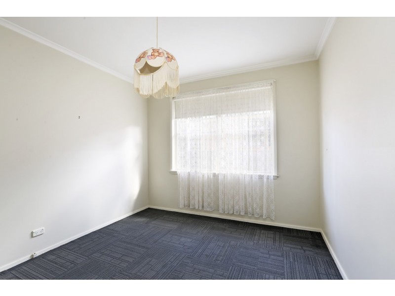 24 Vermont Avenue, Corio VIC 3214