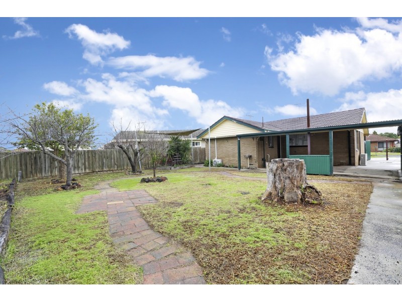 11 Saintfield Street, Lara VIC 3212