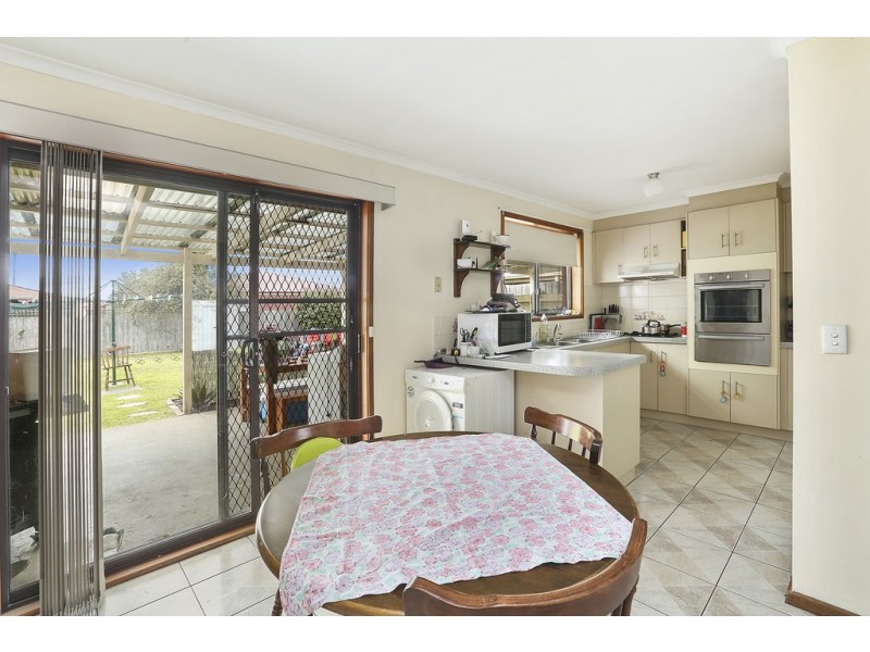 12 Caramut Court, Corio VIC 3214