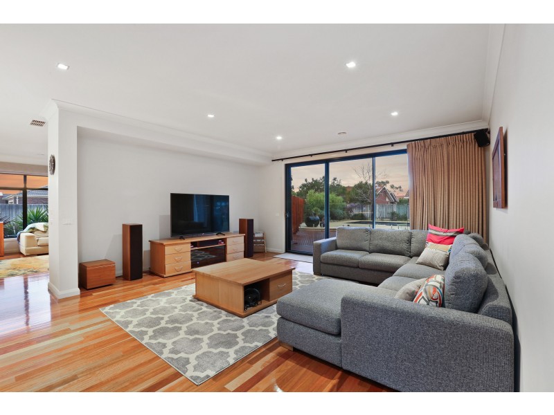 14-17 Nilaur Place, Lara VIC 3212