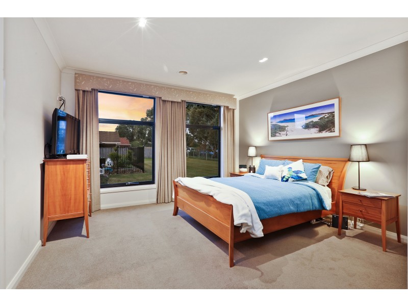 14-17 Nilaur Place, Lara VIC 3212