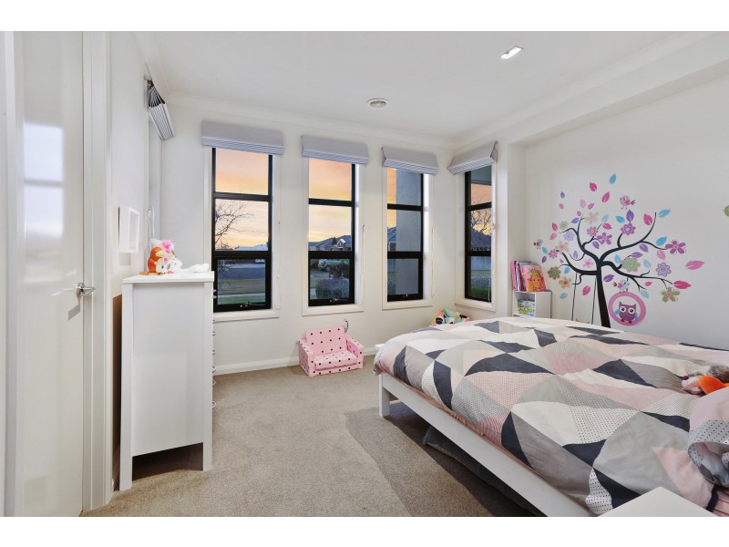 14-17 Nilaur Place, Lara VIC 3212