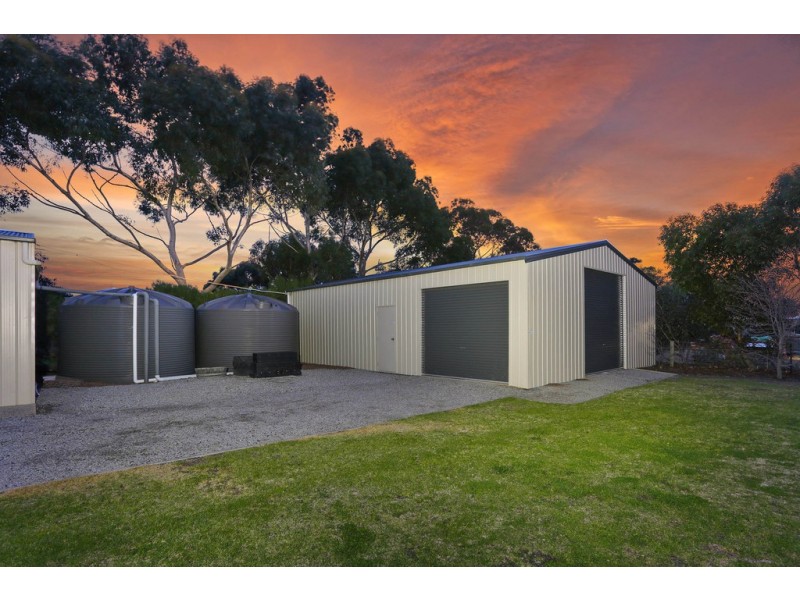 14-17 Nilaur Place, Lara VIC 3212