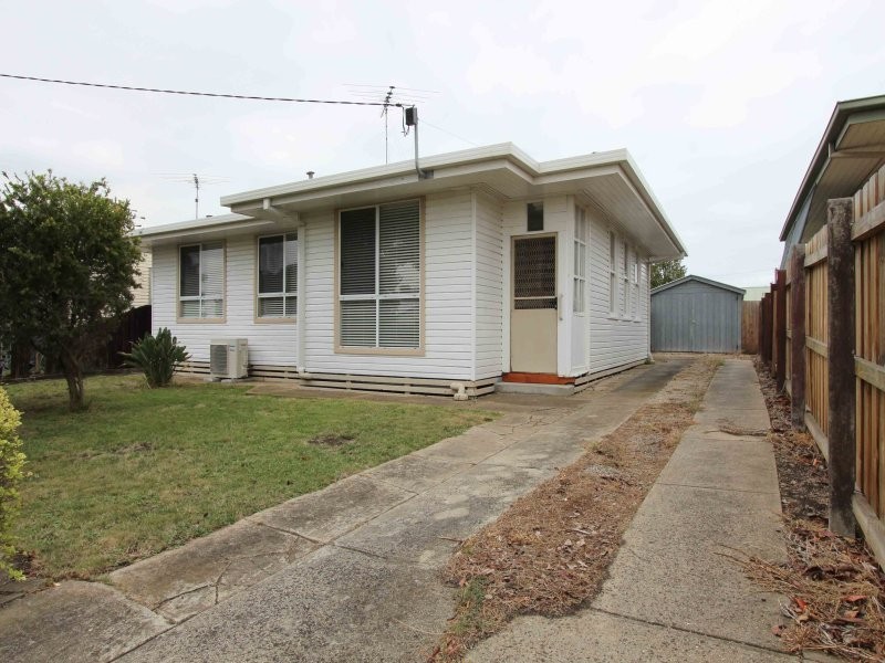 4 Kookaburra Court, Norlane VIC 3214