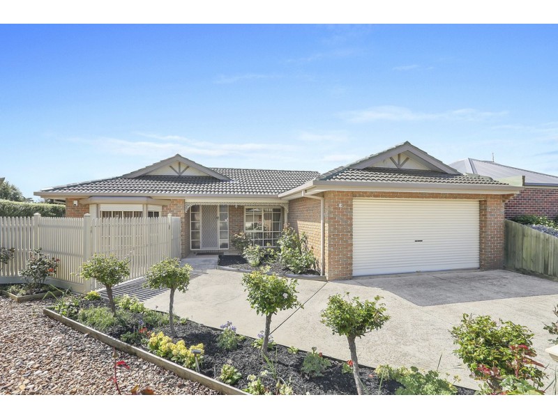 14 Sherwood Grove, Lara VIC 3212