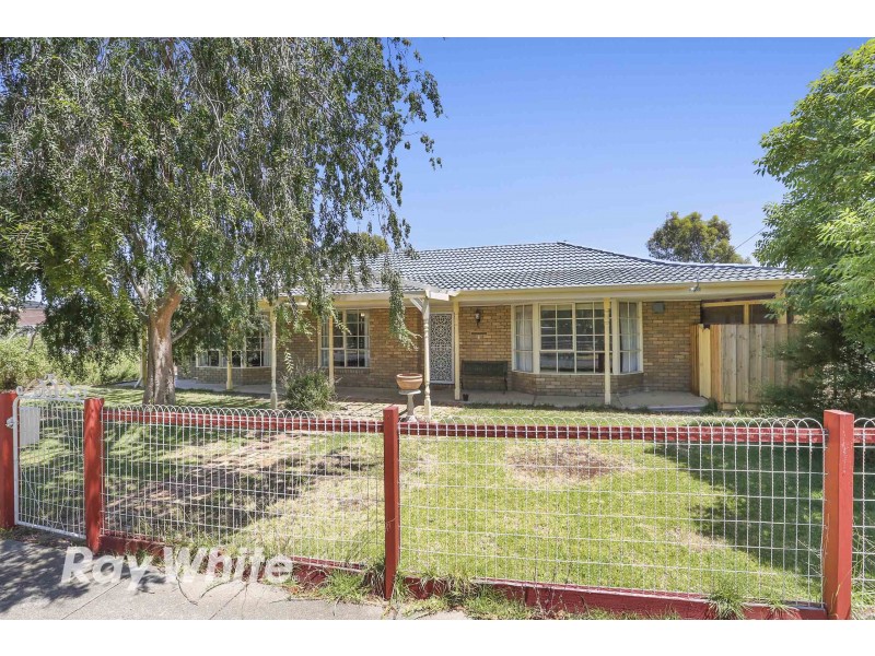 18 Oberon Drive, Belmont VIC 3216